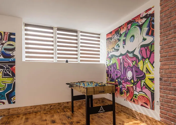 Sea Peace With Free Parking