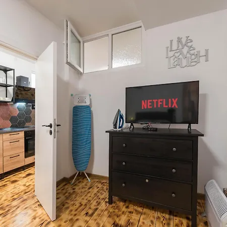 Sea Peace With Free Parking Апартаменты *